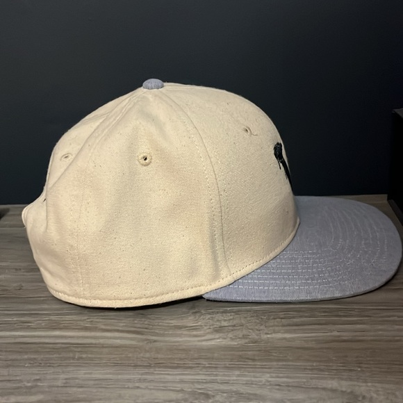 Vineyard vines hat - Picture 2 of 3